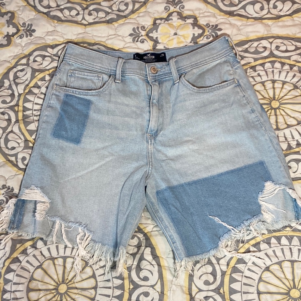 Hollister Ultra High-Rise Dad Short 7” Jean Shorts size 9/W29 Patchwork